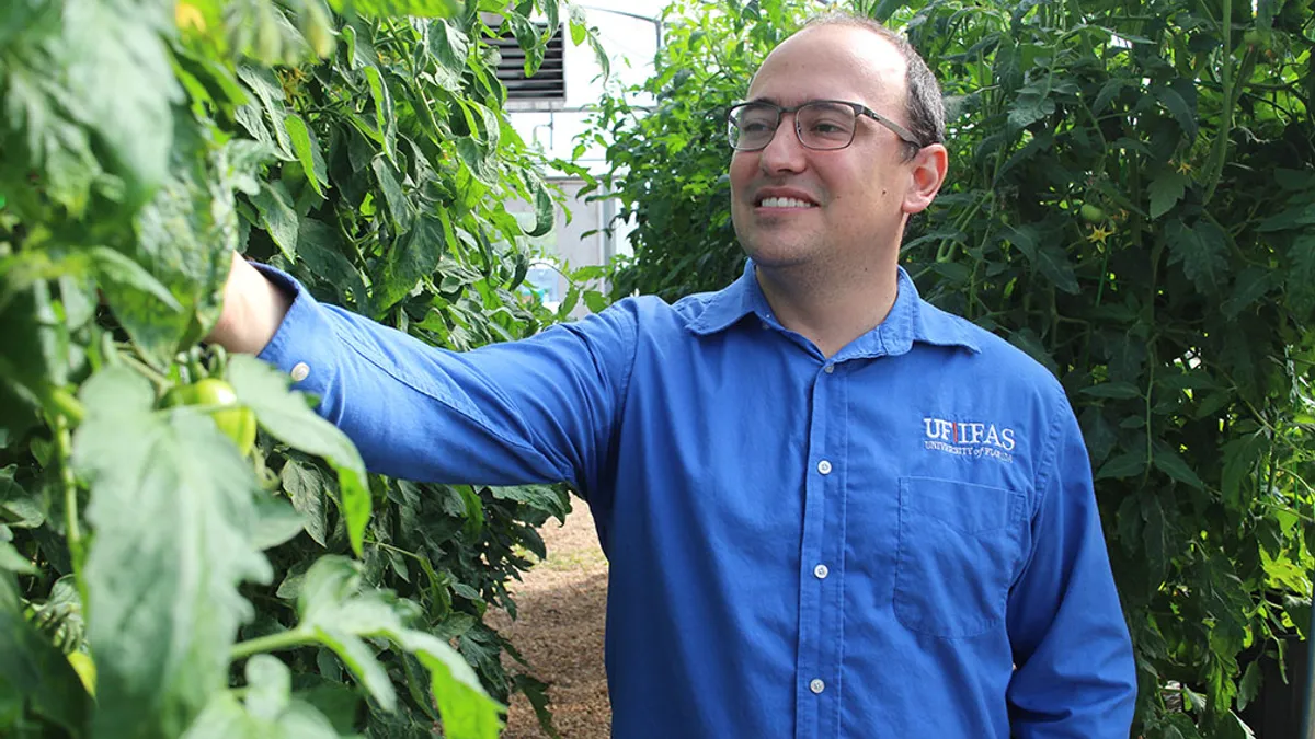 Breeder and geneticist Marcio Resende